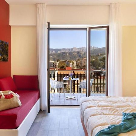 Parco Tasso Guest House Sorrento Bagian luar foto