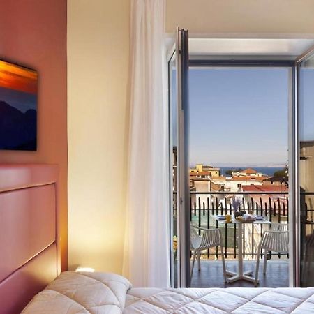 Parco Tasso Guest House Sorrento Bagian luar foto