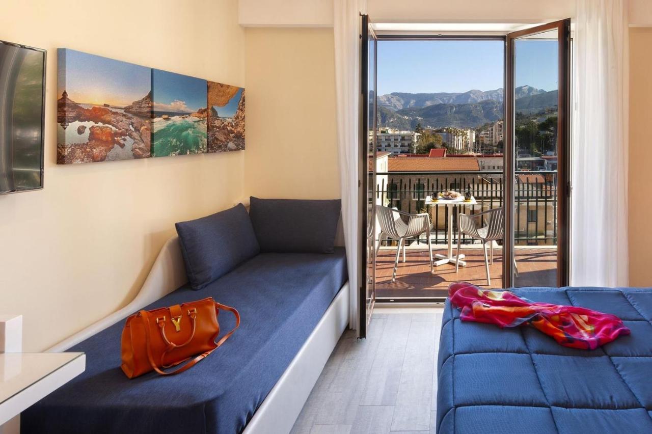 Parco Tasso Guest House Sorrento Bagian luar foto